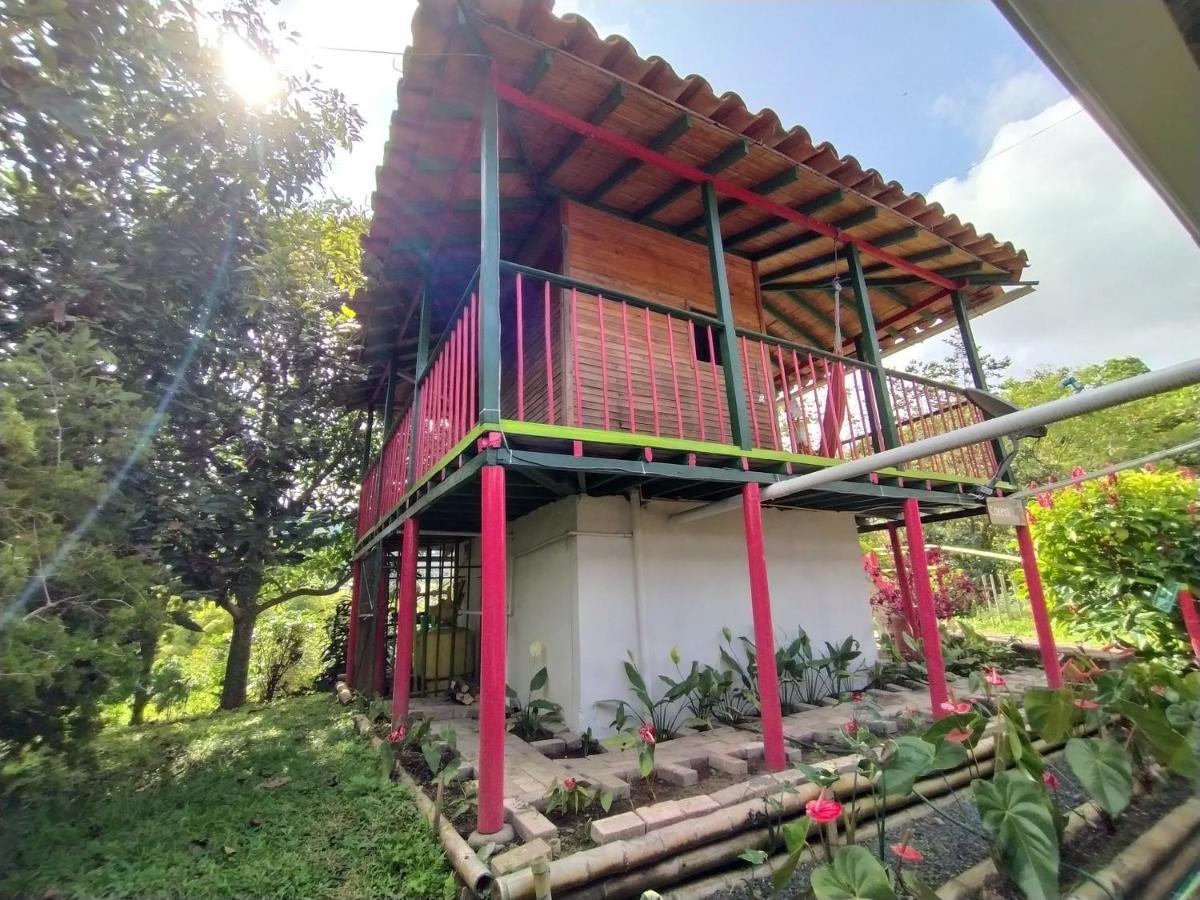 La Acuarela, Posada De La Monita Pereira Buitenkant foto