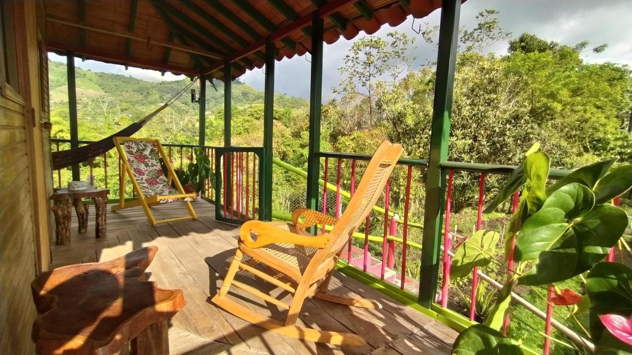 La Acuarela, Posada De La Monita Pereira Buitenkant foto