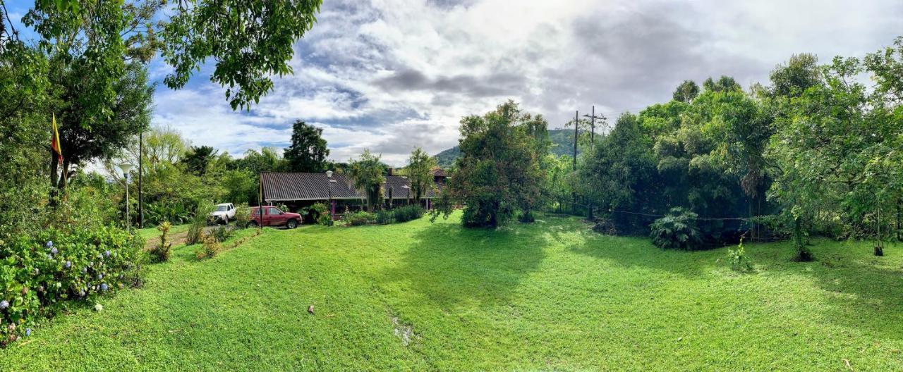 La Acuarela, Posada De La Monita Tribunas Buitenkant foto